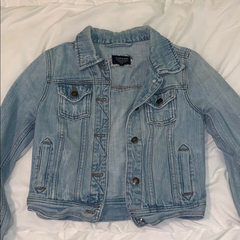Light wash denim jean jacket